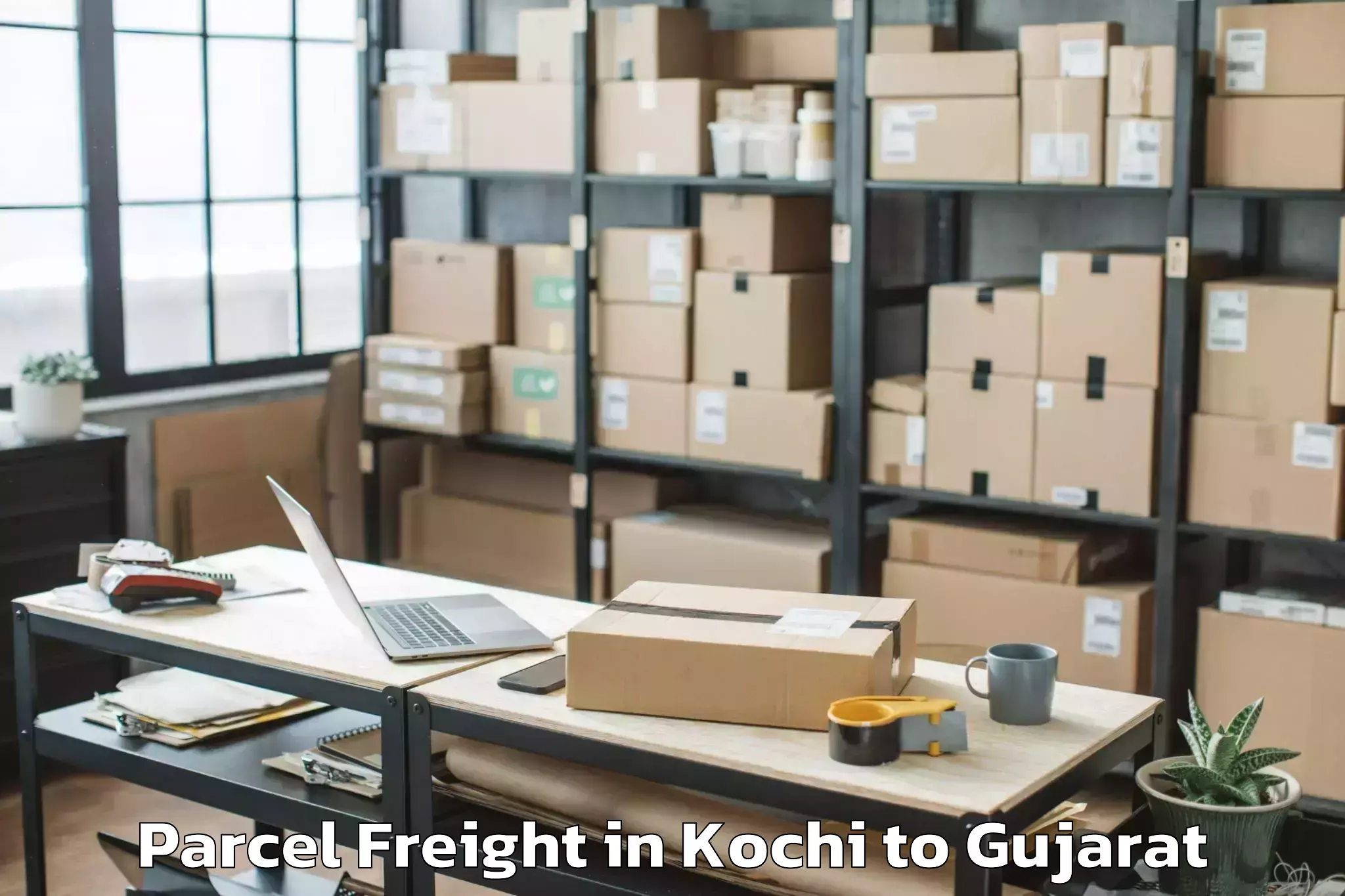 Reliable Kochi to Porbandar Airport Pbd Parcel Freight